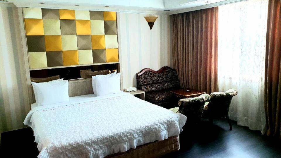 Sungsan Hotel Чханвон Экстерьер фото